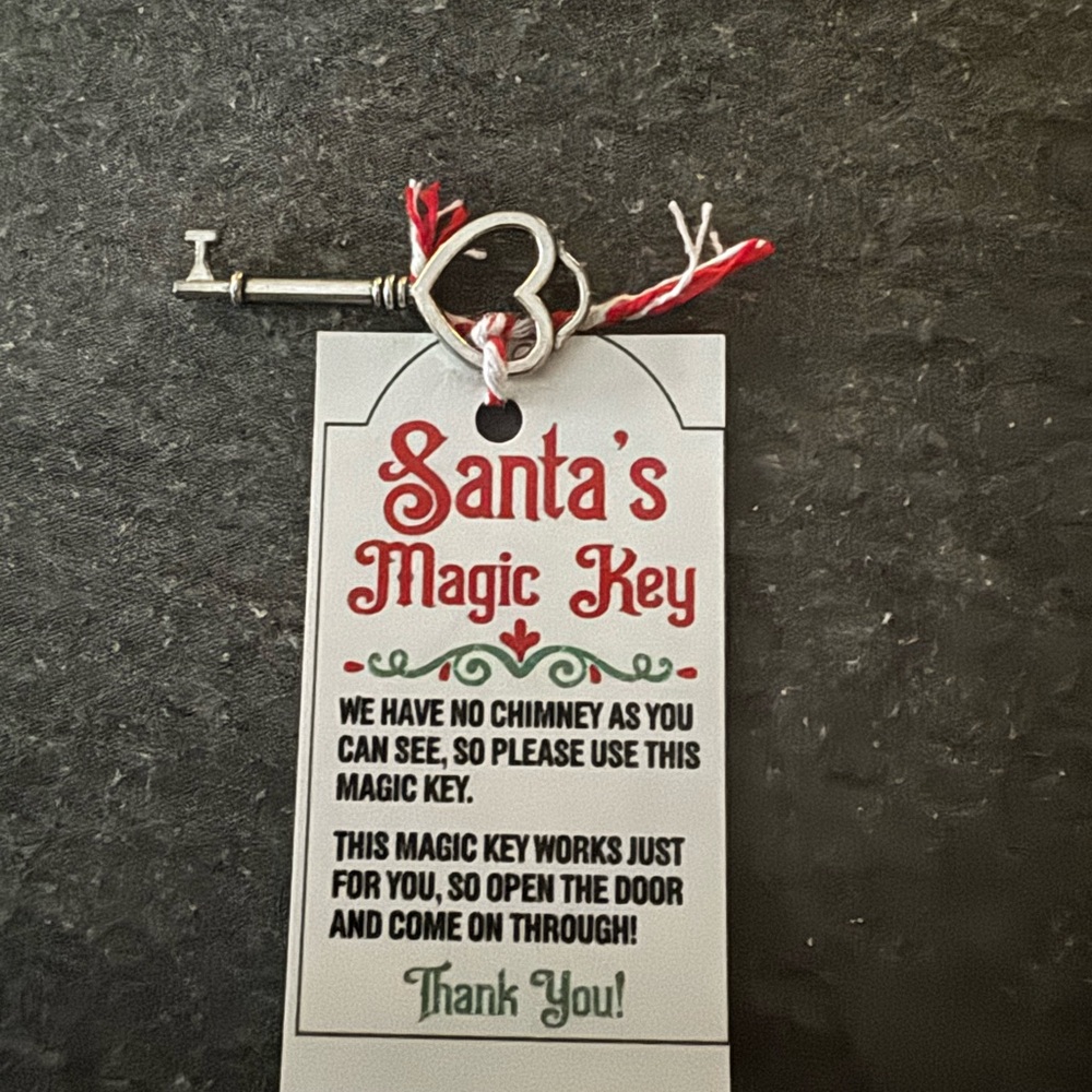 Santa's Magic Key with Tag